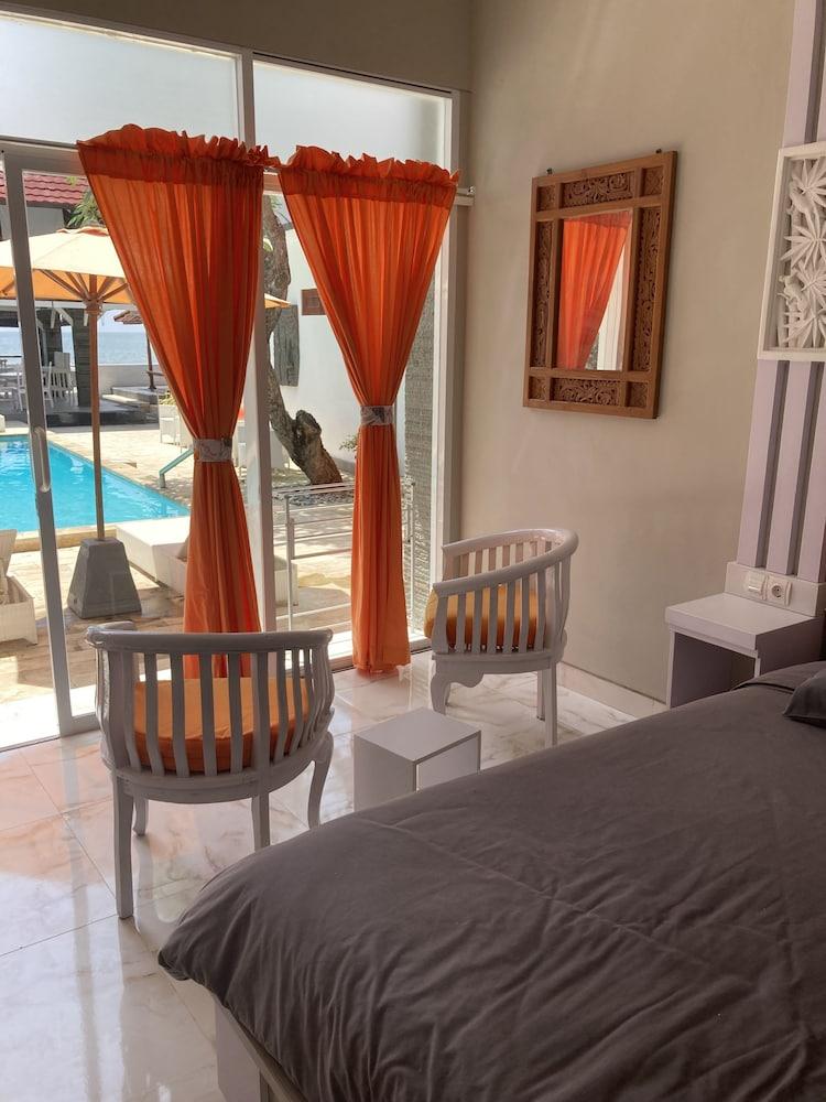 Villa Agung Beach Inn Ловина Экстерьер фото