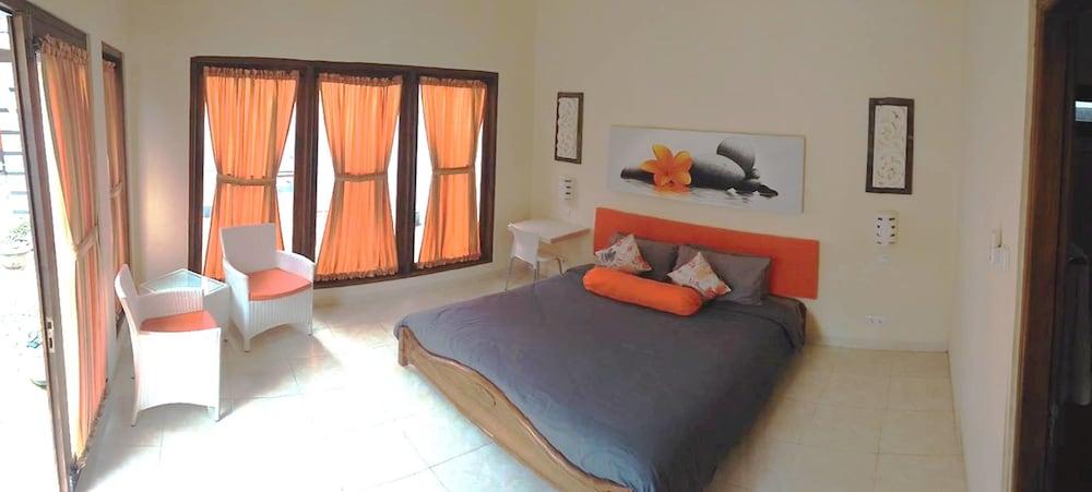Villa Agung Beach Inn Ловина Экстерьер фото